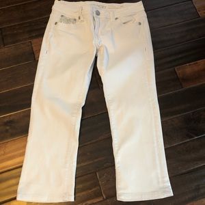 Grace in LA White Capri Jeans SZ 29 gently used